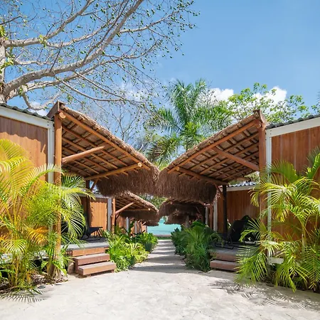 Casa Aakal Lagoon Front-2