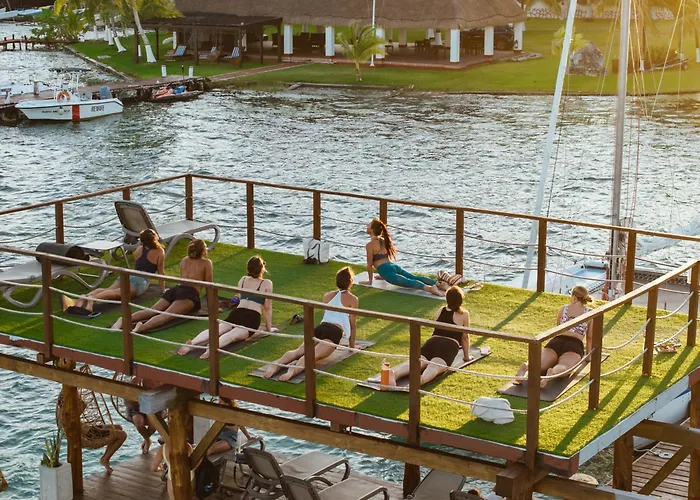 Yak Lake House - Bacalar